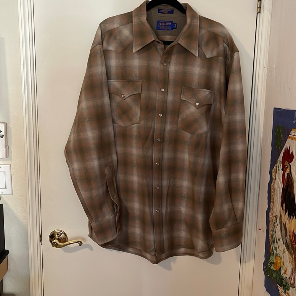 Mens Pendleton 100%Pure Virgin Wool Long Sleeve Shirt XL Long Like New